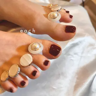 ネイル each Hibikiのネイルデザイン