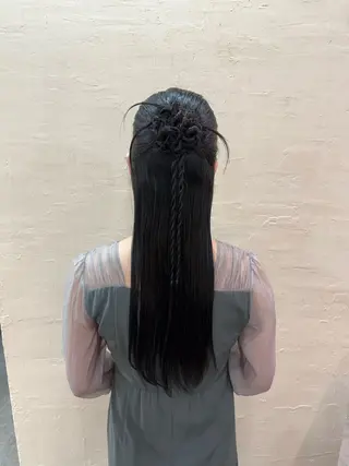 ロング ヘアアレンジ まとまるボブ🌼 アレンジ🌼鴨下穂香のヘアスタイル