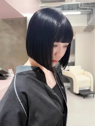 ショート カラー ヘアアレンジ 縮毛矯正🤍 盛れるボブ/ひかりのヘアスタイル