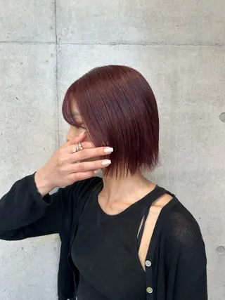ショート カラー ヘアアレンジ ボブ艶モテカラー🫧 カリンのヘアスタイル