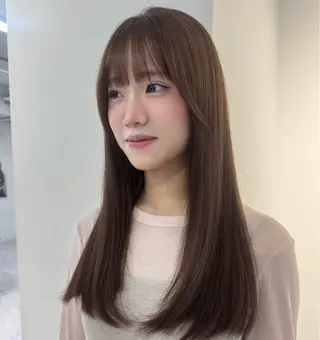 ロング vivie Madokaのヘアスタイル