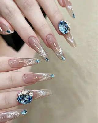 ネイル D-BEAUTY Nailsalonのネイルデザイン