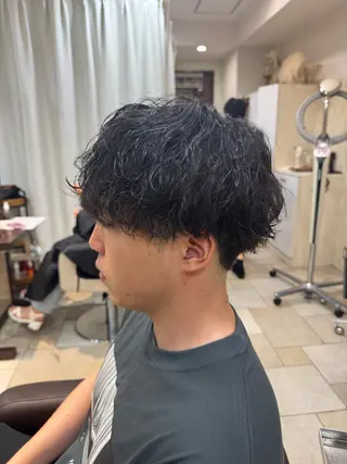 メンズ パーマ/縮毛矯正/ 店長 ・村田伊吹のヘアスタイル
