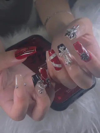 ネイル 💊大阪/心斎橋 moni🧠のネイルデザイン
