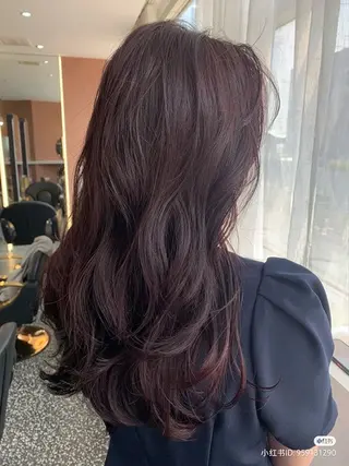 カラー 竹山 季杏のヘアスタイル