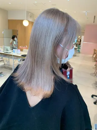 ミディアム カラー ヘアアレンジ レイヤー専門家 ダブルカラー修のヘアスタイル