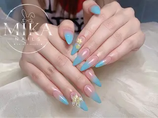 ネイル 🌻Luna Mika🌻のネイルデザイン