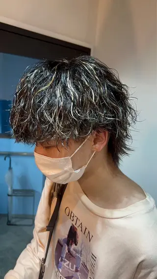 ミディアム カラー パーマ メンズ ツイスパ特化 石川 歳也のヘアスタイル