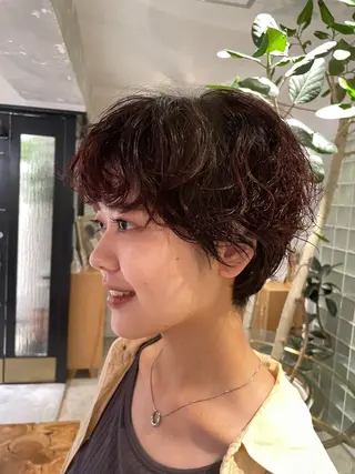 ショート パーマ 透け感color/ SUのヘアスタイル