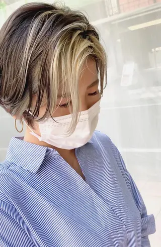 ショート カラー 大人女性ショート専門 tomodaのヘアスタイル