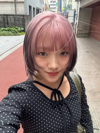 ショート カラー 後藤 こなんのヘアスタイル