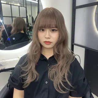 ロング カラー Ren. 🦋デザインカラーのヘアスタイル