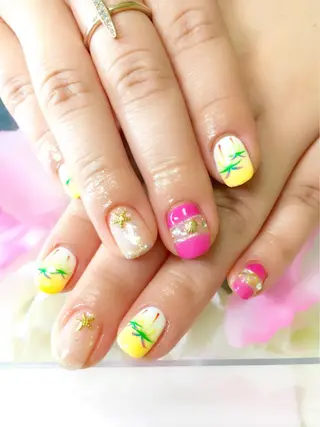 ネイル clover nailのネイルデザイン
