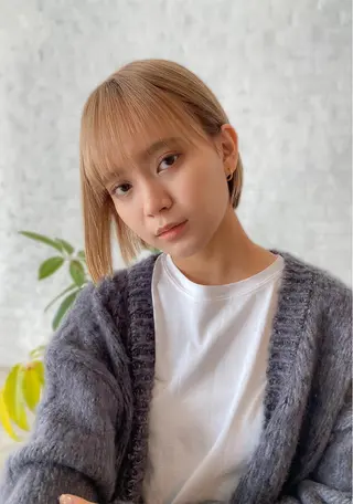 ショート カラー 一ノ瀬 暁のヘアスタイル