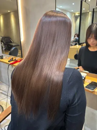 ロング 🍀祥吾🍀レイヤー ✨透明感カラー✨のヘアスタイル