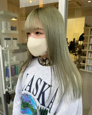 セミロング カラー mir MIYUのヘアスタイル