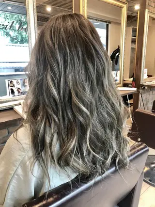 セミロング カラー 美髪・艶髪特化美容師 RYOJIのヘアスタイル