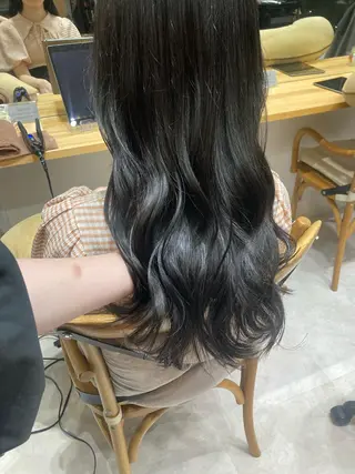 セミロング ✨色持ちの良い艶 カラー✨蟹江真世のヘアスタイル