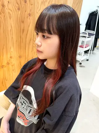ロング カラー 【un】 MANAのヘアスタイル
