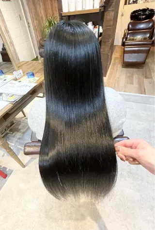 ロング カラー 髪質改善で 憧れの潤艶美髪にのヘアスタイル