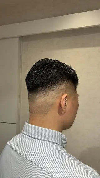 ショート バッドバーバー蒲田 オノハラユウタ💈のヘアスタイル