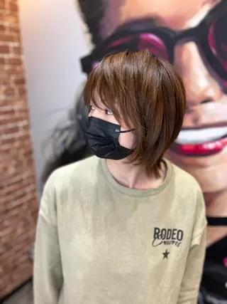 ショート カラー パーマ ヘアアレンジ メンズ キッズ ネイル マツエク・マツパ アイブロウ 久木原 ゆりのヘアスタイル
