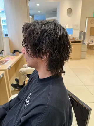 ショート パーマ メンズ メンズ特化型美容師 栗山勇人のヘアスタイル