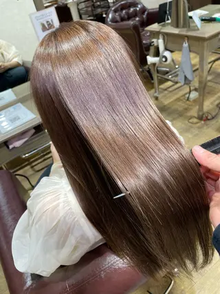 セミロング 髪質改善&白髪ぼかし スタイリスト近藤宏樹のヘアスタイル