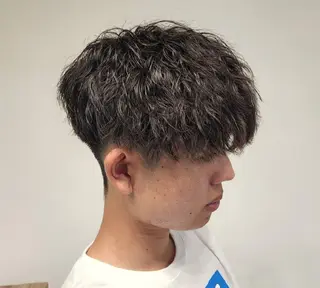 ショート パーマ メンズ 【イケメン風パーマ】 SHOFYのヘアスタイル