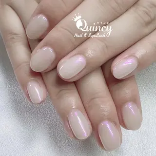 ネイル Quincy ネイル&アイラッシュのマツエク・マツパデザイン