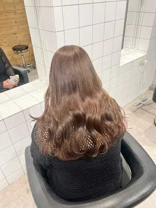 ロング カラー ハイトーンカラー 🦄レイヤーカットのヘアスタイル