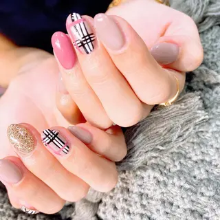 セミロング Lance nailのネイルデザイン