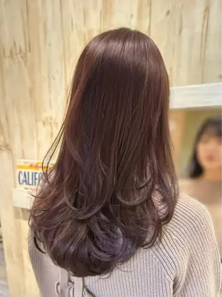 カラー amane໒꒱うる艶 ブリーチ透明感カラーのヘアスタイル