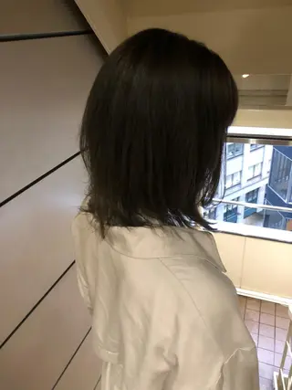 カラー shinka omotesandoのヘアスタイル