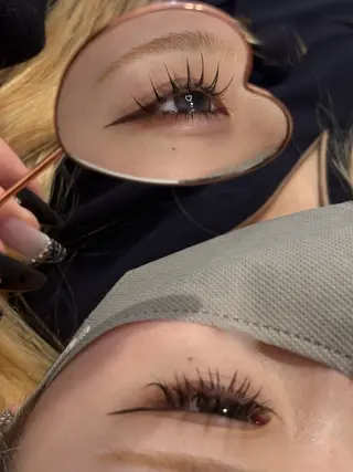 マツエク・マツパ eyelist 👩🏼の眉毛・アイブロウイメージ