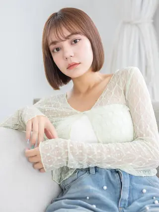ショート Eight White／AIRIのヘアスタイル