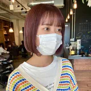 ショート カラー 透け感カラー/ momo🦕のヘアスタイル