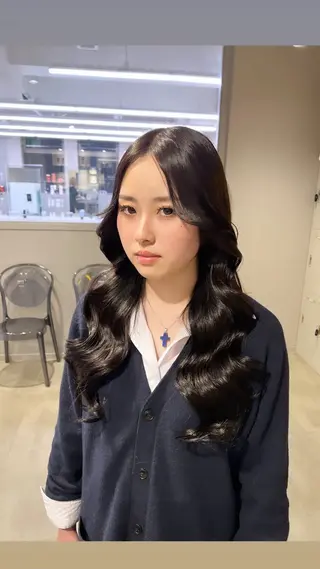 ロング カラー パーマ ヘアアレンジ メンズ 上品＆韓国風 🥀海心🥀のヘアスタイル