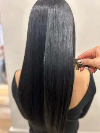 ロング 木谷 彩音のヘアスタイル