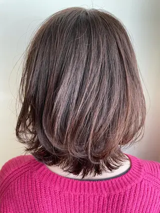 ミディアム 《インナーカラー》 YAMADAのヘアスタイル