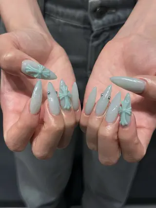 ネイル Eli Muse 新宿ネイルのネイルデザイン