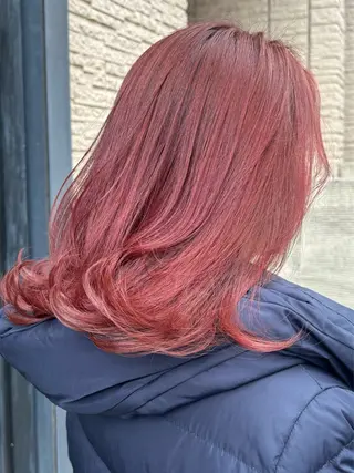 ミディアム カラー 【aini天王寺】 𝐚𝐢𝐫𝐢✂︎のヘアスタイル