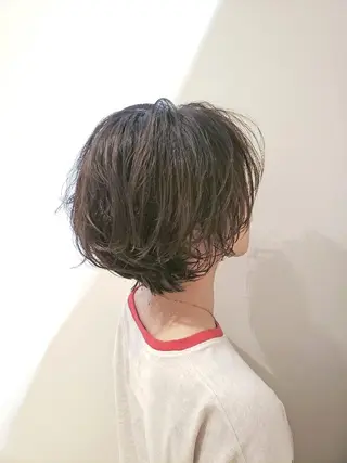 ショート 中高下 由真のヘアスタイル