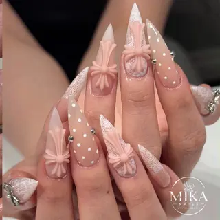 ネイル Genie Mika Nailsのネイルデザイン