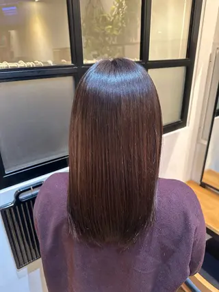 ミディアム Luna🌙 艶カラーのヘアスタイル