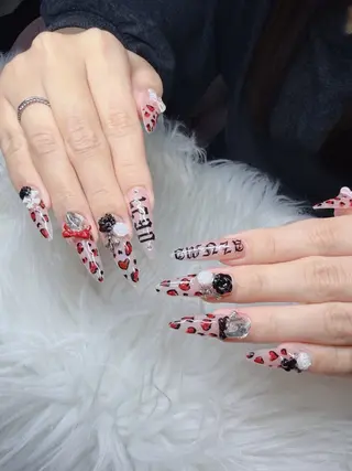 ネイル Lee Nailsのネイルデザイン