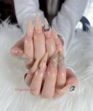 ネイル Elegance Nail本厚木店舗のネイルデザイン