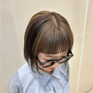 ショート カラー moe🎀 透明感♡似合わせのヘアスタイル
