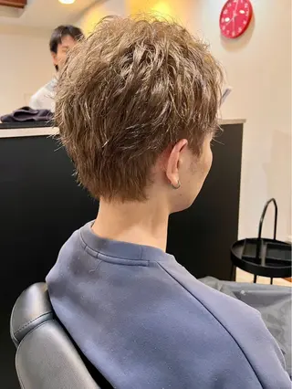 カラー メンズ 河山 楽のヘアスタイル
