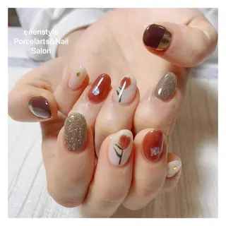 ミディアム ネイル 🐾enen style 🐾のネイルデザイン